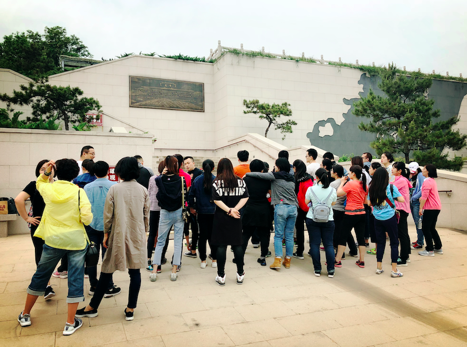 飛鳥創(chuàng)意拓展團建項目組獨家承辦北京市朝陽區(qū)人民法院拓展團建活動！